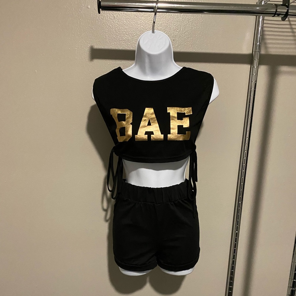 2 piece short set
